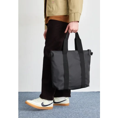 Kép: Rains TOTE BAG MINI Unisex Bevásárlótáska, Méret: One Size, Black