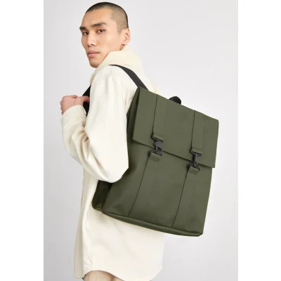 Kép: Rains BAG Unisex Hátizsák, Méret: One Size, Green