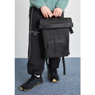 Kép: Rains Trail Rolltop Backpack Unisex Hátizsák, Méret: One Size, Black