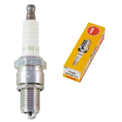 Kép: NGK 7548 Gyújtógyertya M14 x 1,25 SW: 20,8 mm