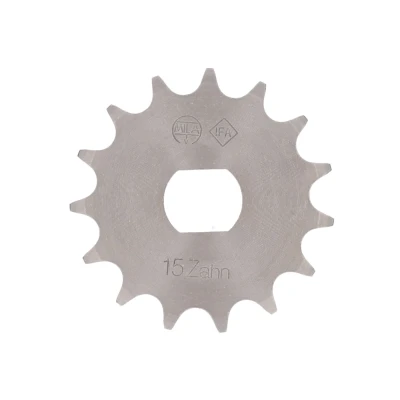 Kép: Első lánckerék 15 fogú 1/2x5.4 Simson