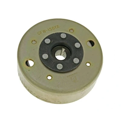 Kép: 8 tekercses generátor forgórész (lendkerék) GY6 125/150cc